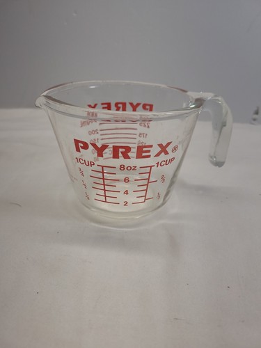 Pyrex 508 red letter - red, j