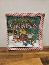 Mary Engelbreit's A Merry Little Christmas Mice Quilted Fabric Book Hamdmade