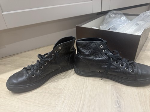 Gucci men black leather - black,