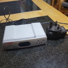 LABGEAR R17W40 TV AERIAL RECEPTION BOOSTER - SIGNAL AMPLIFIER/distributor