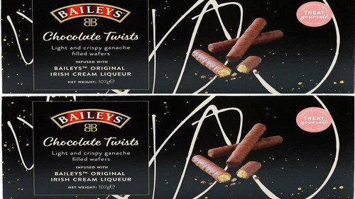 Chocolate twist wafer rolls - chocolate,