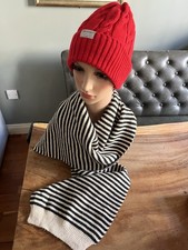 Ladies 3m Thinsulate Red Beanie Hat And Heritage USA Blue White Striped Scarf