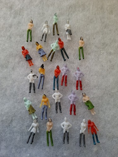 Minature railway figures - minature,