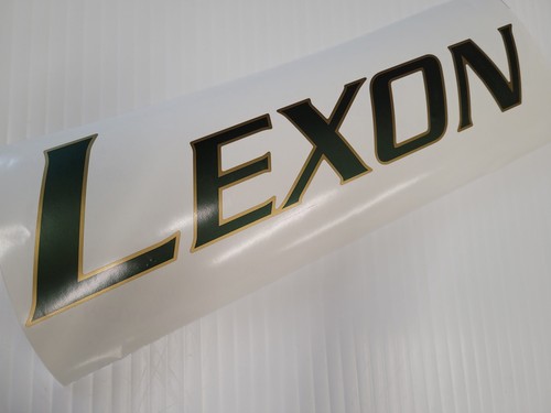 Lunar lexon 2004 - caravan, name