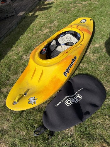 Pyranha kayak sub zero m - sub,