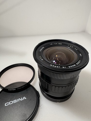 Cosina 35mm 4 - 19-35mm, f3.5-4.5