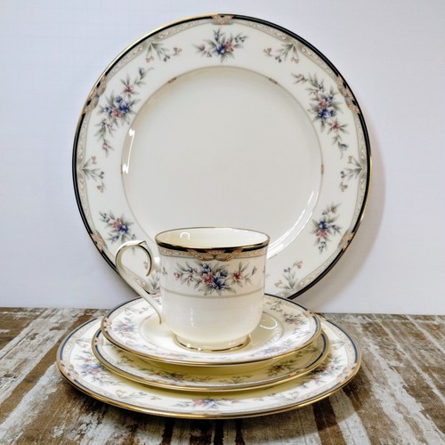 Noritake vintage piece - vintage,