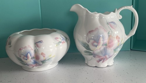 Aynsley pint jug - pint, bowl