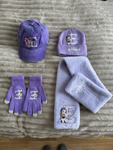 Disneys frozen elsa winter hat - disneys,