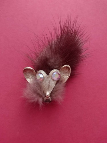 Faux fur mouse pin - fur,
