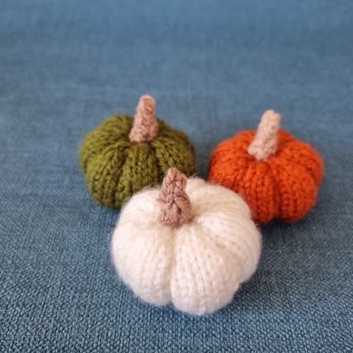 Set three hand - of, hand-knitted