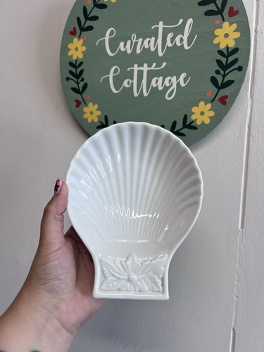Ceramic shell embossed floral - ceramic,