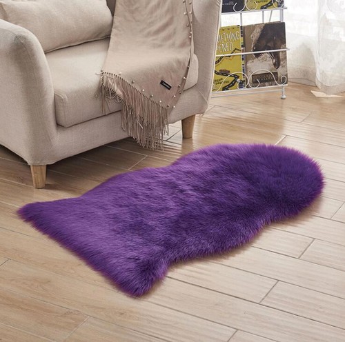 Pelt shape shaggy rug fluffy - pelt,