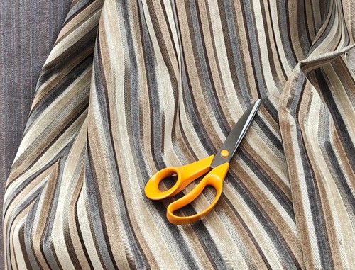 Corsica stripe gold - , velvet