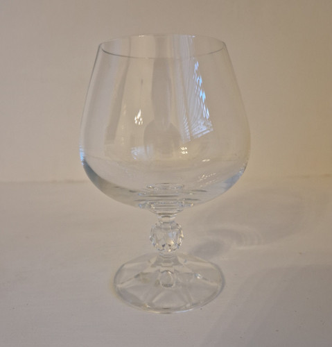 Clear glass brandy - 7x,