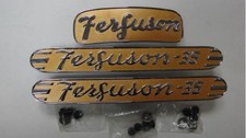 COMPLETE BADGE SET (GREY &