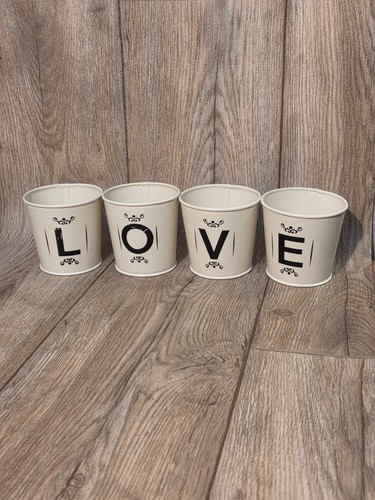Love metal plant - 4x, pots