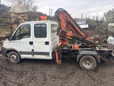 Large mobile hiab
