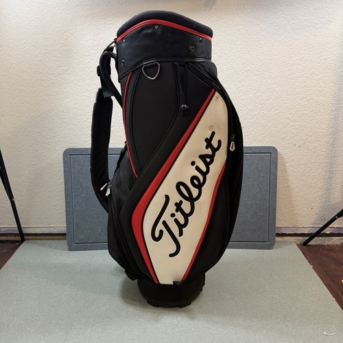 Titleist trial display staff - display,