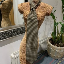 Giorgio Armani Cravatte Necktie Tie 100%Silk patterned designer classic