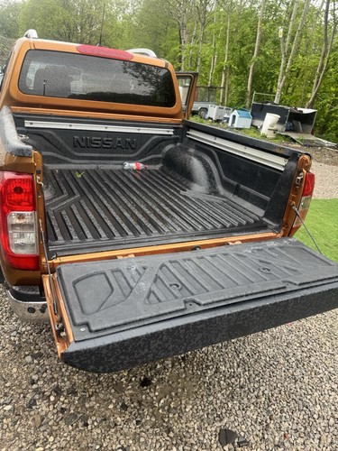 Nissan navara - nissan,