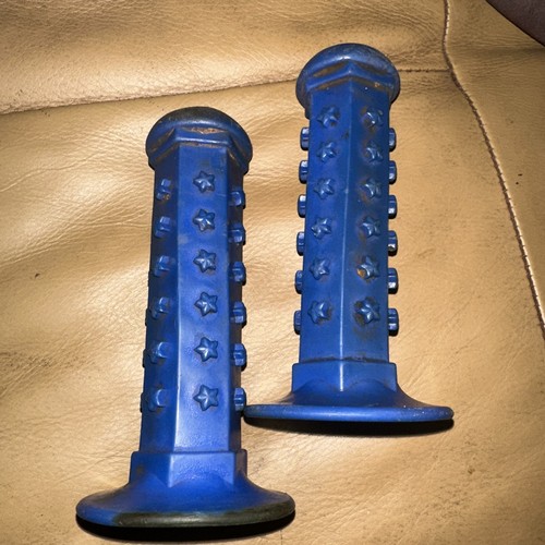 Old school blue bmx grips - old,