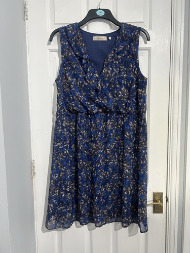 Blue and floral dress - floral,