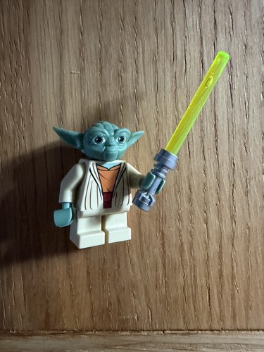 Lego star wars minifigure yoda - lego,