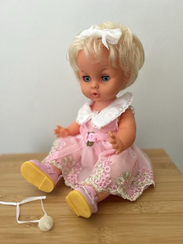 Baby tears tiny doll - tears,