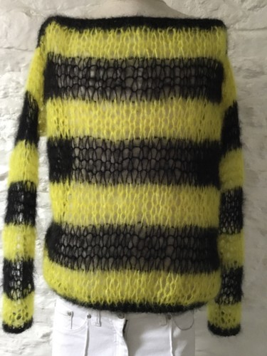 Black yellow striped hand - black, &