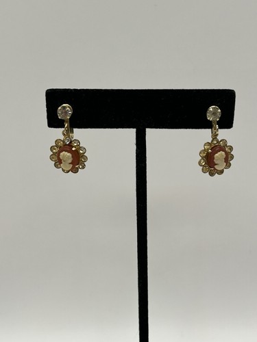 Vintage cameo screwback - vintage,