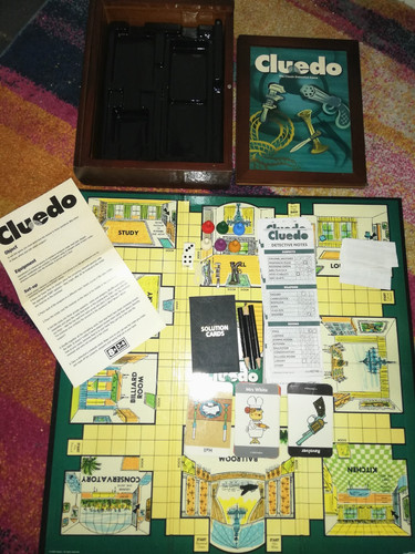 Parker cluedo wooden