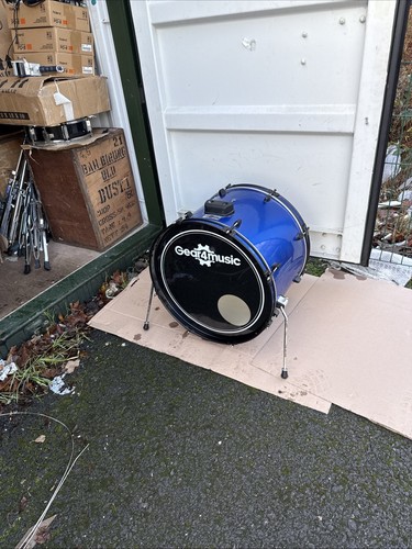 22x16 g4m bass drum - 22”.,