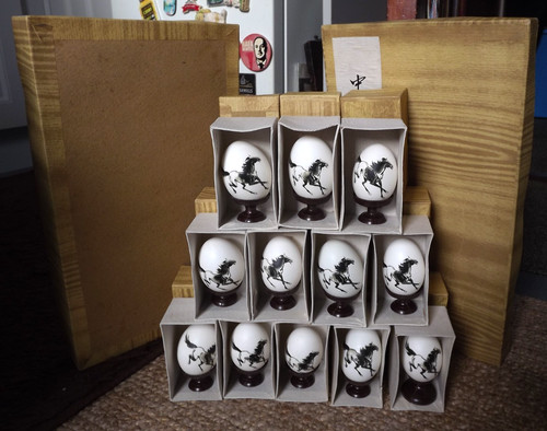 Chinese eggs hand painted - 12,