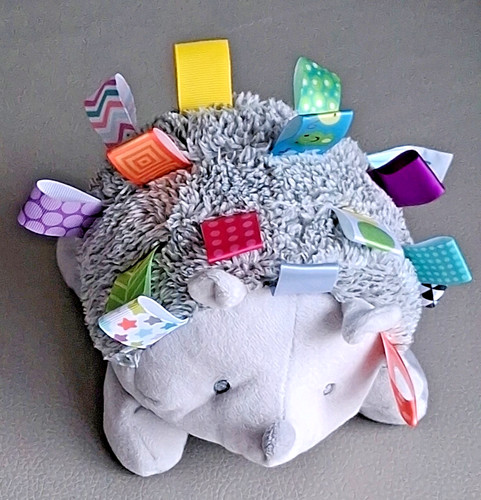 Mary meyer hedgehog taggie - mary, 8"