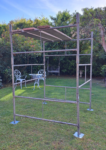 Low scaffold tower - tower, 4'x4'