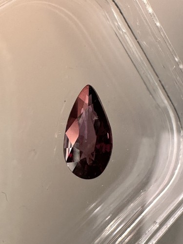 Rare 44ct natural colour - 1.44ct,
