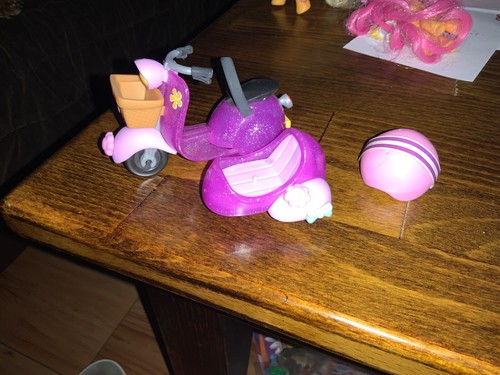 Lps scooter with side car - scooter,