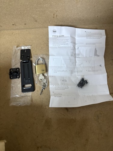Yale 40mm brass padlock - 40mm,