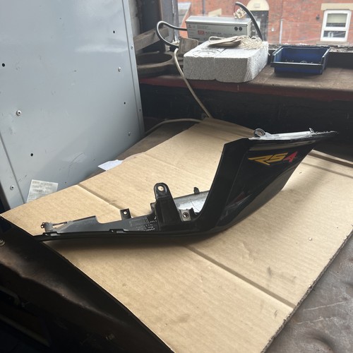 Aprilia rs4 125 - side, tail