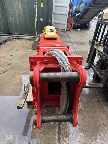 Hydraulic scrap shear - hydraulic,