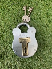 Unused Squire 660 4 Levers