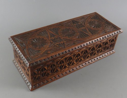 Antique 19th oak - antique, chip