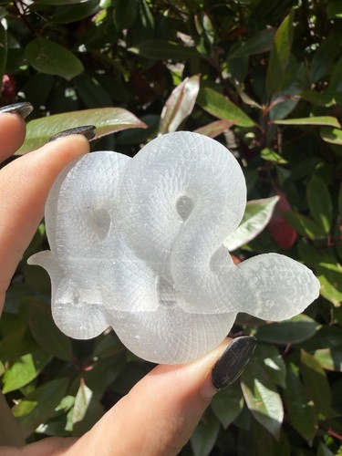 Selenite snake - selenite,