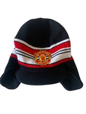 MANCHESTER UNITED FOOTBALL BEANIE HAT - ADULTS
