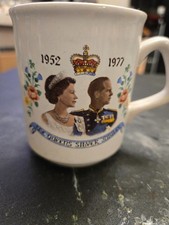 the queens silver jubilee mug