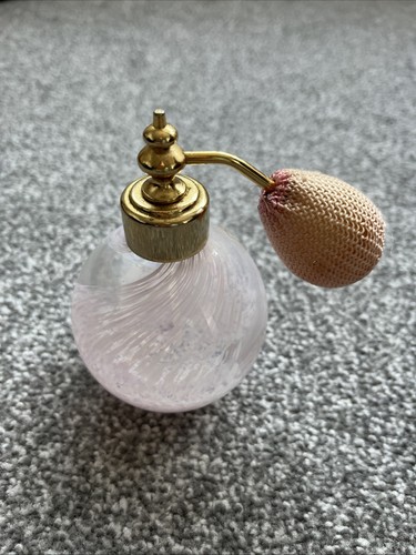 Vintage pink and white swirl