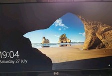 HP  Pavilion 2009v 20" LCD