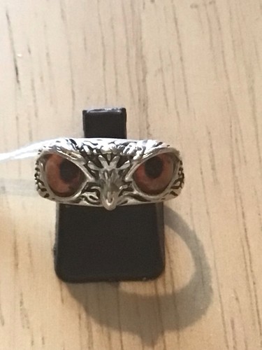 Silver tone owl face - tone,