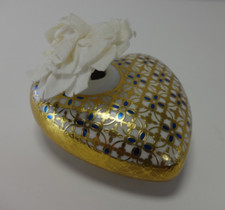 BACI Milano Diffuser Bottle Porcelain White Gold Blue Heart And Flower Design